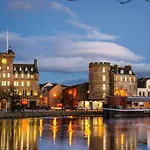 Comfortable 2 Bedroom Flat In The City Centre